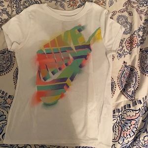 Kids Nike top